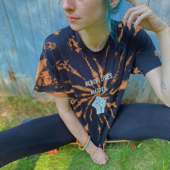 Black Lives Matter - Bleach Dye - Picture 2 of 3